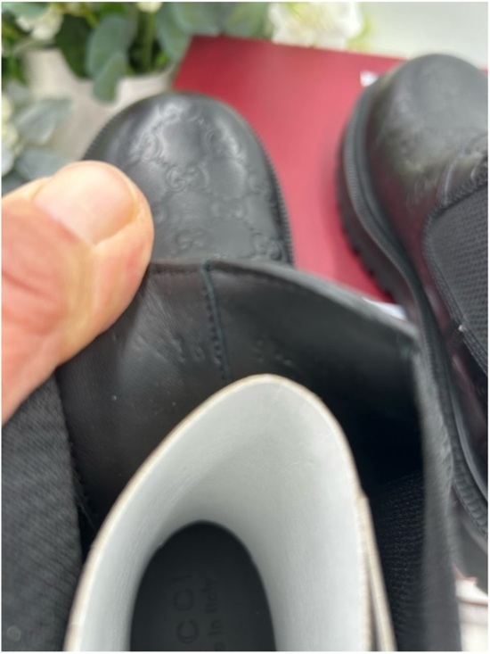 Gucci MIART GG
Leather logo sole Chelsea boots size 9.5 made in Italy main image 3